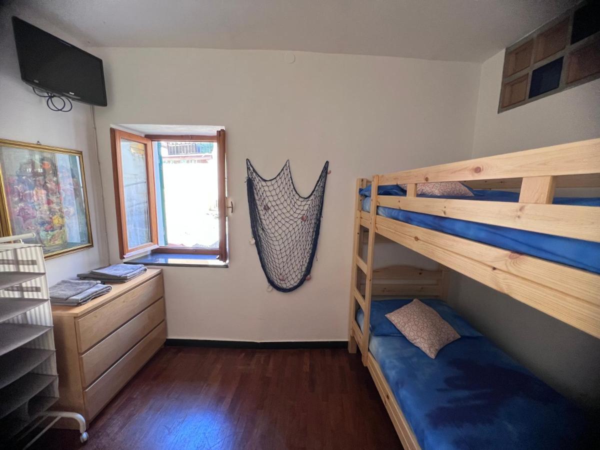 モンテロッソ・アル・マーレ Casa Albaヴィラ エクステリア 写真
